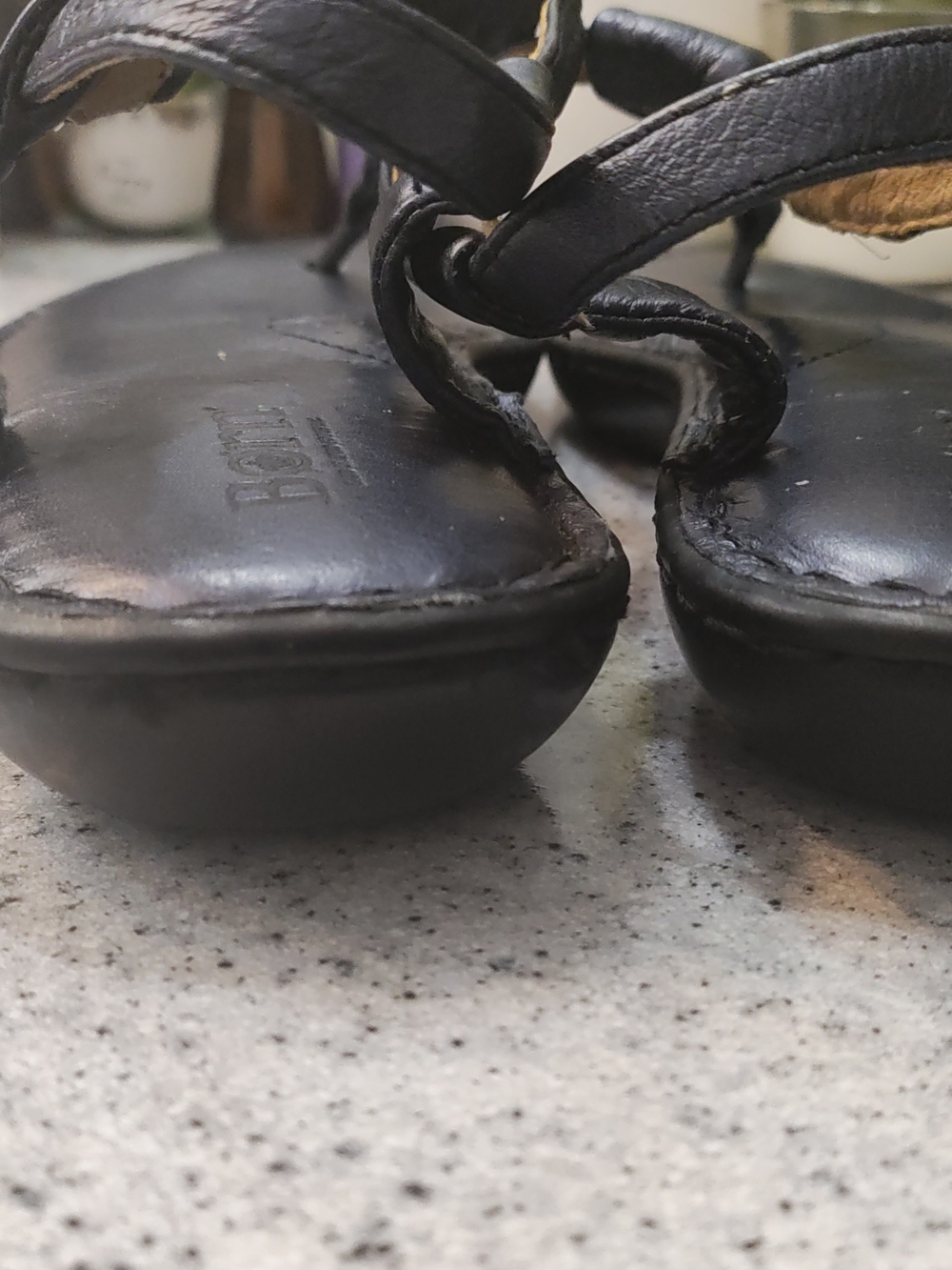 Born Navy Blue 🌌Leather T-Strap Women's Sandals🧐 - Picture 3 of 4